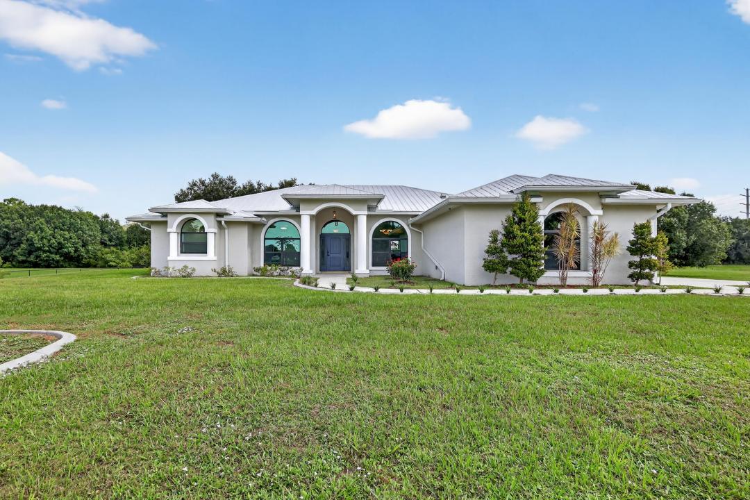 5890 NE 56th Parkway, Okeechobee, Florida 34972, Estados Unidos