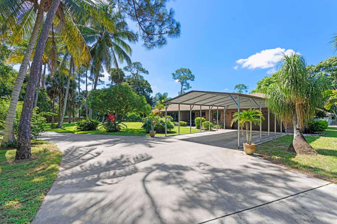 12874 Bryan Road, Loxahatchee Groves, Florida 33470, USA