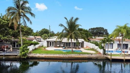 121 Almar Dr, Wilton Manors, Florida 33334