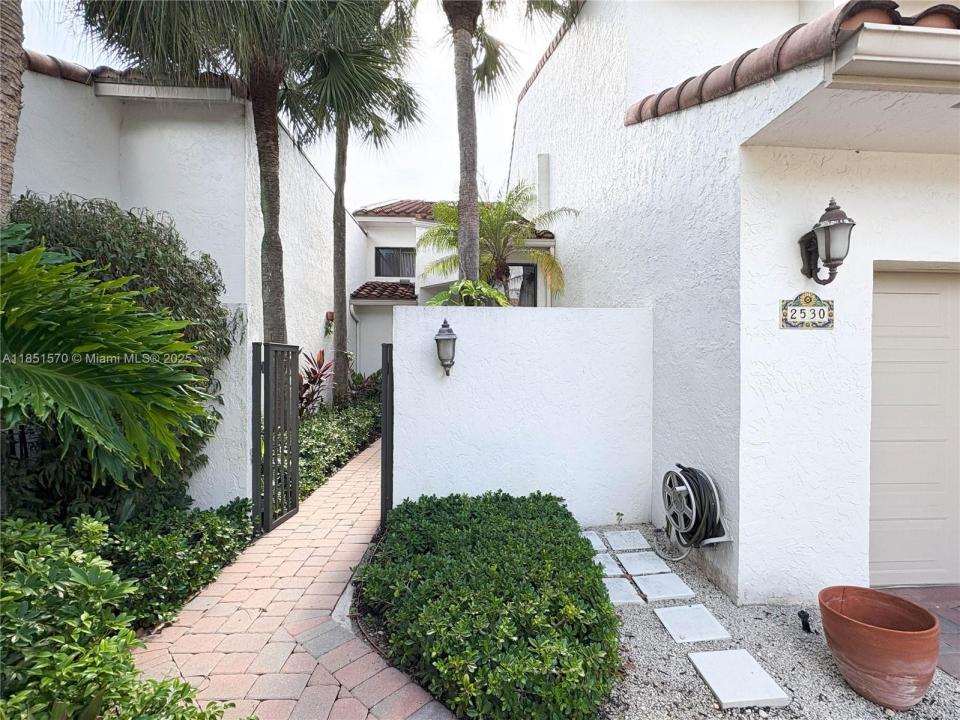 Wellington, Florida 33414