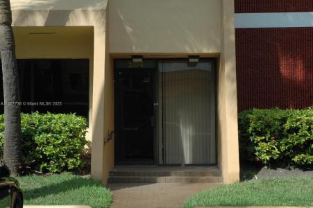 7600 W 20th Ave 108, Hialeah, Florida 33016, USA
