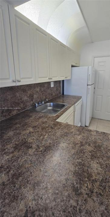 11110 SW 196th St 405, Cutler Bay, Florida 33157, Estados Unidos