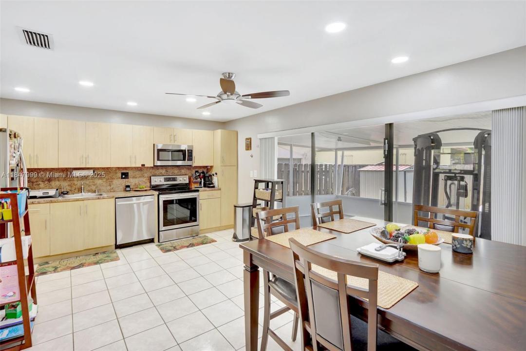 13554 SW 48th Ter, Miami, Florida 33175, Amerika Birleşik Devletleri