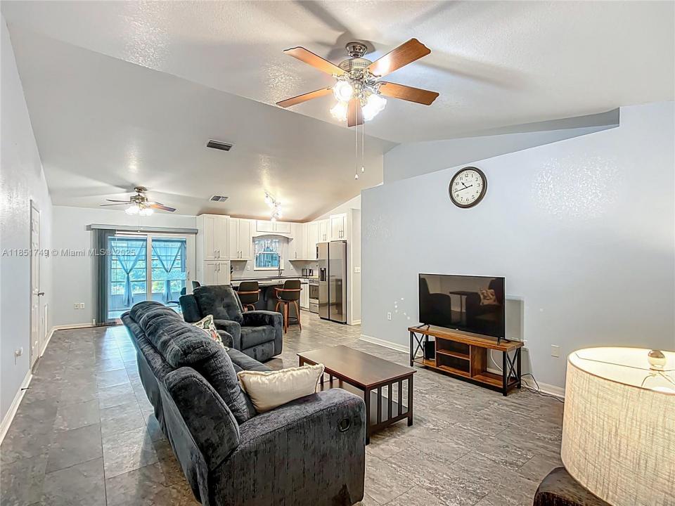 7040 Tamarind, Lake Wales, Florida 33898, HOA KỲ