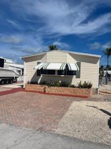 111 Tweedy Pie Ter, Key Largo, Florida 33037, USA