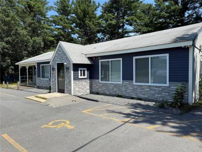 1180 South Main Street, Burrillville, רוד איילנד 02859, ארצות הברית של אמריקה 