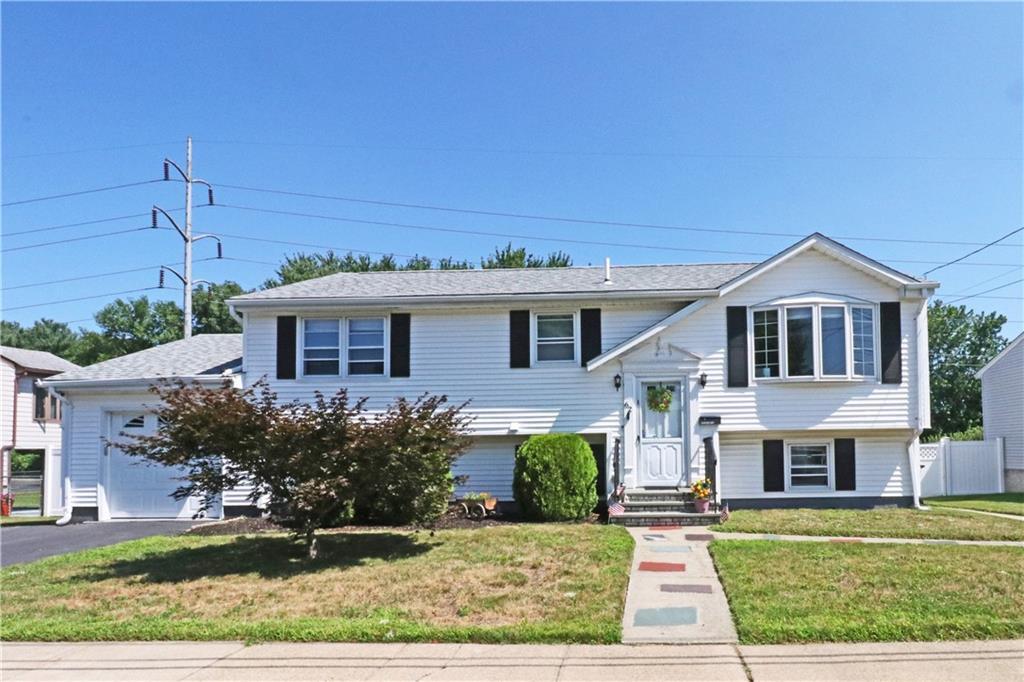 62 Valleybrook Drive, East Providence, Род Айленд 02914, Соединенные Штаты