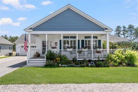 31 Sand Wedge Lane, South Kingstown, RI 02879, USA