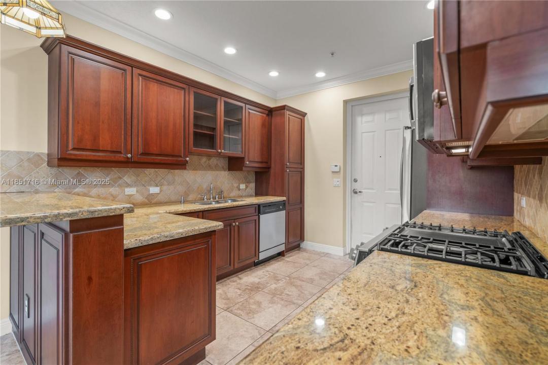 3055 NW 126th Ave 107, Sunrise, Florida 33323