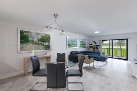 16171 Blatt Blvd 112, Weston, Florida 33326, USA