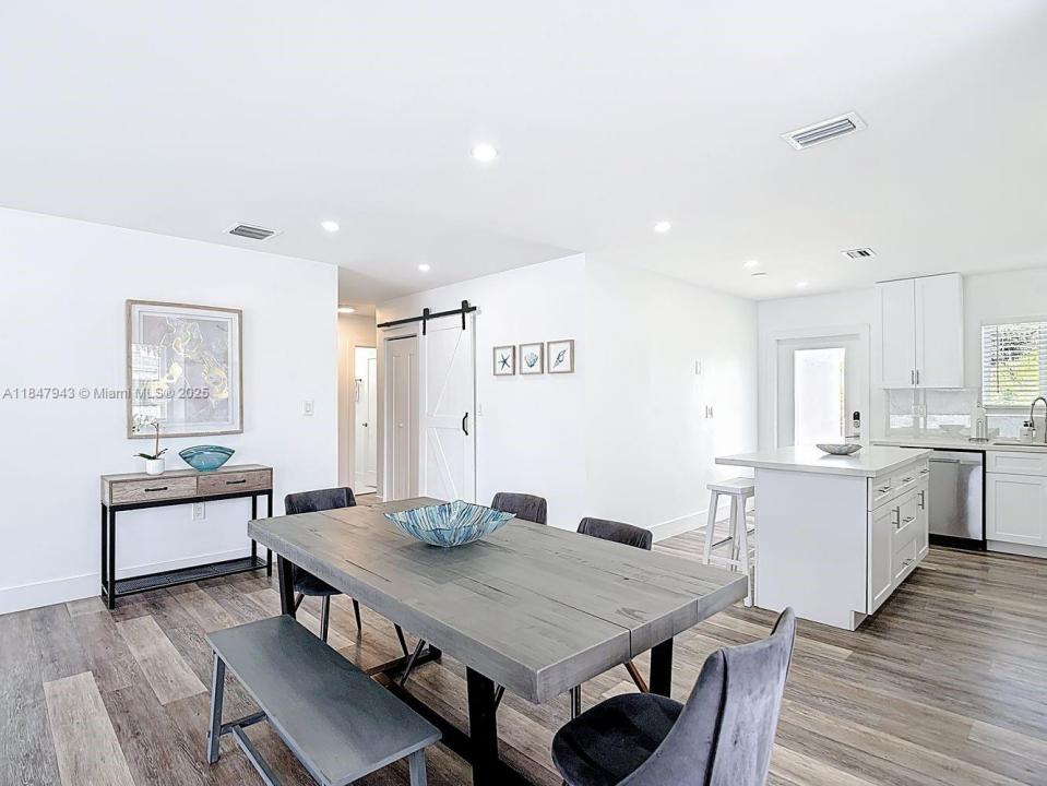 3041 NW 69th Ter, Miami, Florida 33147