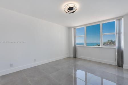 3180 S Ocean Dr 310, Hallandale Beach, Florida 33009, USA