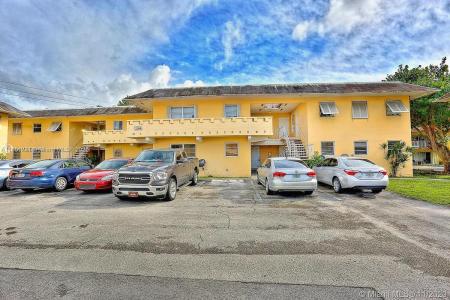 7370 SW 82nd St E217, Miami, Florida 33143, USA