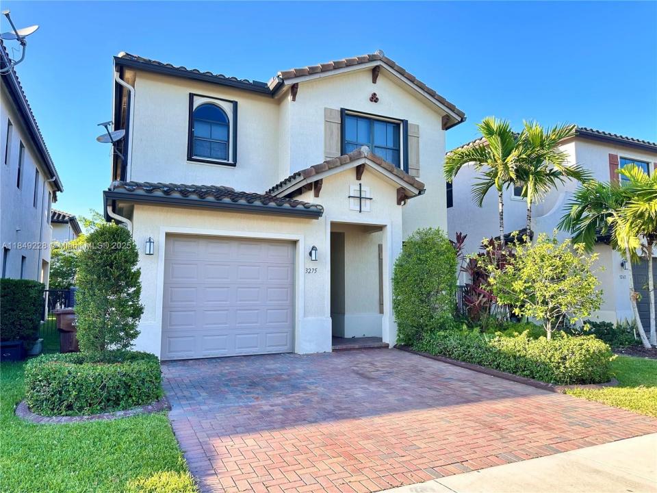 3275 W 96th Pl 3275, Hialeah, Florida 33018, Amerika Birleşik Devletleri