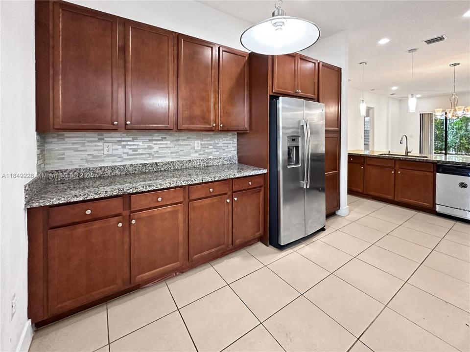 3275 W 96th Pl 3275, Hialeah, Florida 33018, Amerika Birleşik Devletleri