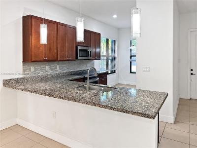 3275 W 96th Pl 3275, Hialeah, Florida 33018, USA