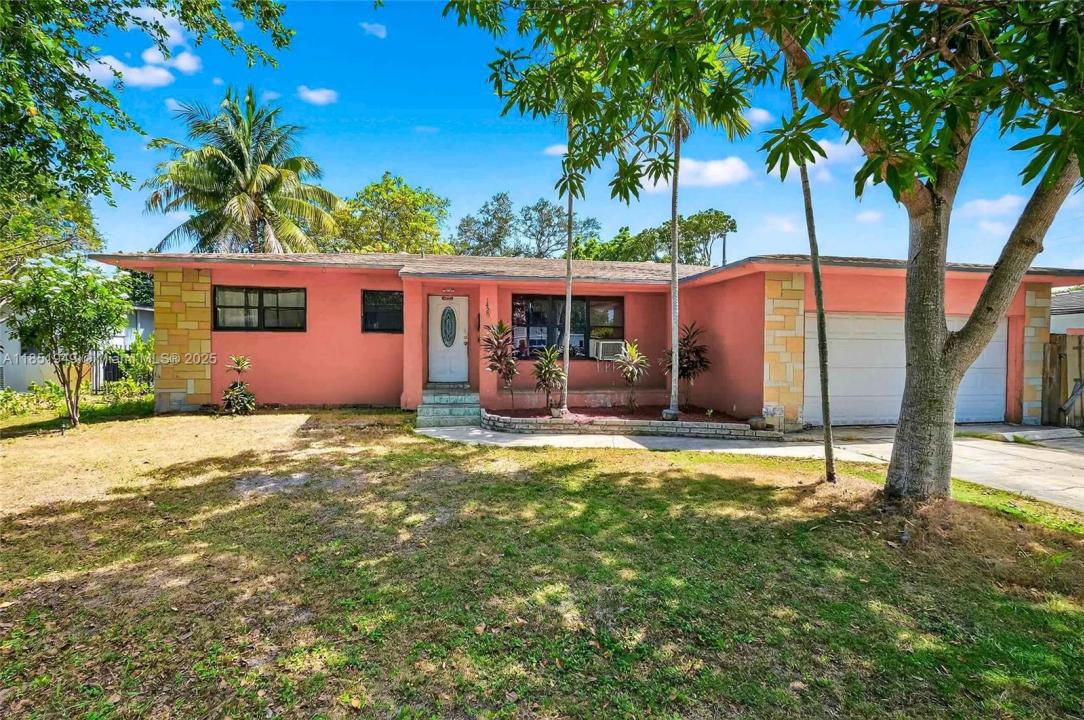 1420 NE 137th St, North Miami, فلوريدا 33161, الولايات المتحدة
