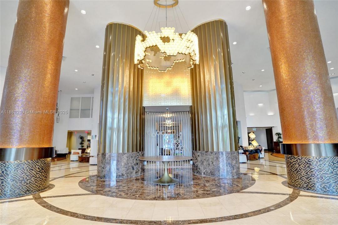 18001 Collins Ave 2308, Sunny Isles Beach, Floride 33160, États-Unis