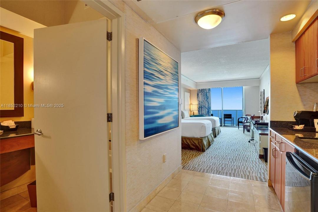 18001 Collins Ave 2308, Sunny Isles Beach, Floride 33160, États-Unis