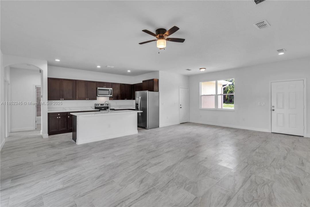 15190 CR-565A, Clermont, Florida 34711, USA