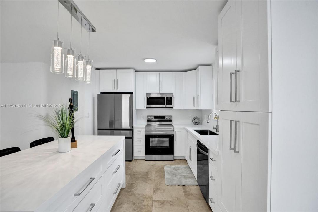 820 NE 8th Street, Pompano Beach, Floride 33060, États-Unis