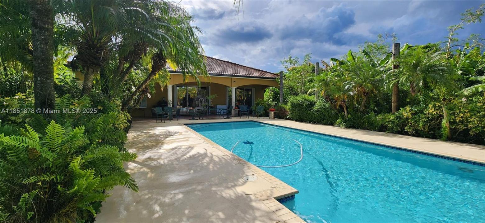 21401 SW 187th Ave, Miami, Florida 33187