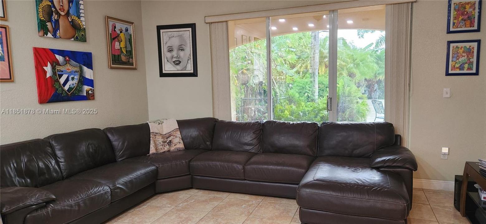 21401 SW 187th Ave, Miami, Florida 33187