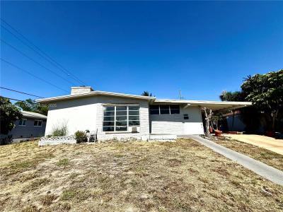 1426 Hillcrest Dr, Lake Worth, Florida 33461, USA