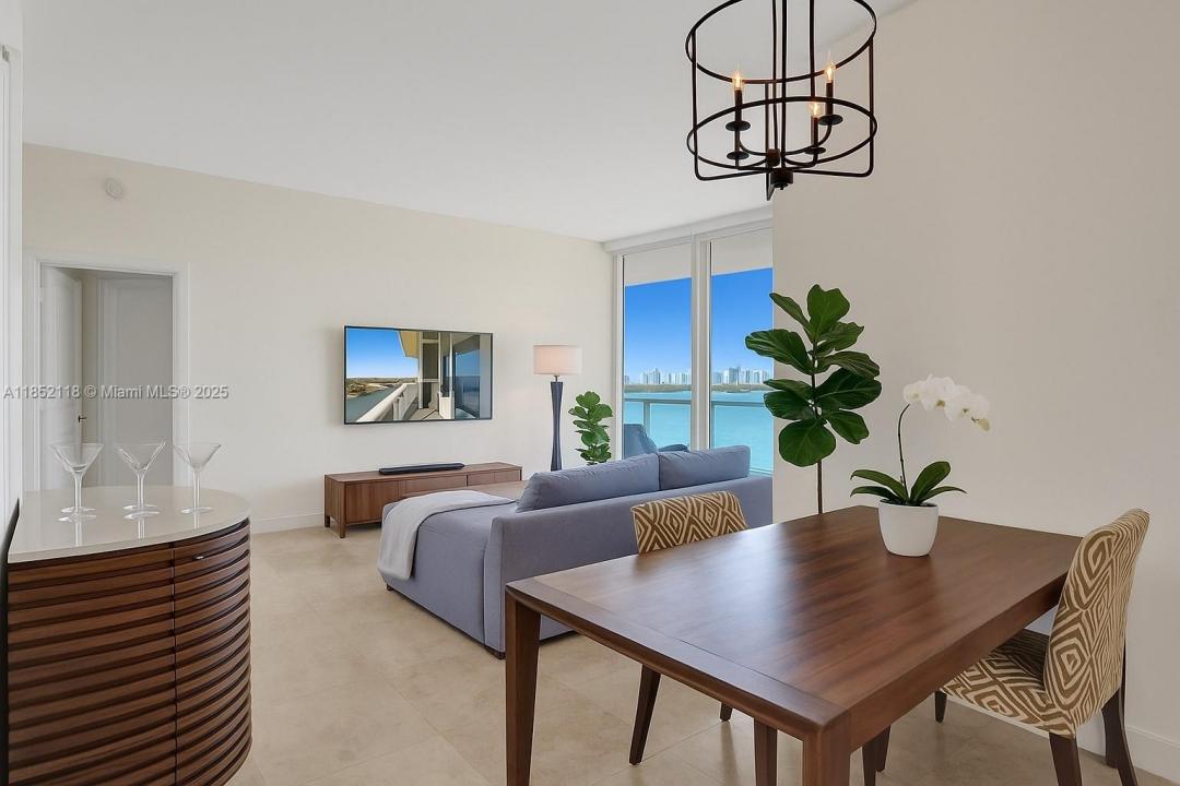 4779 Collins Ave 4006, Miami Beach, Florida 33140, HOA KỲ