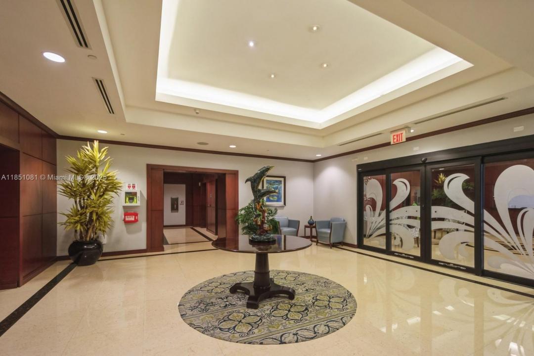 1819 SE 17th St 703, Fort Lauderdale, 佛羅里達州 33316, 美國