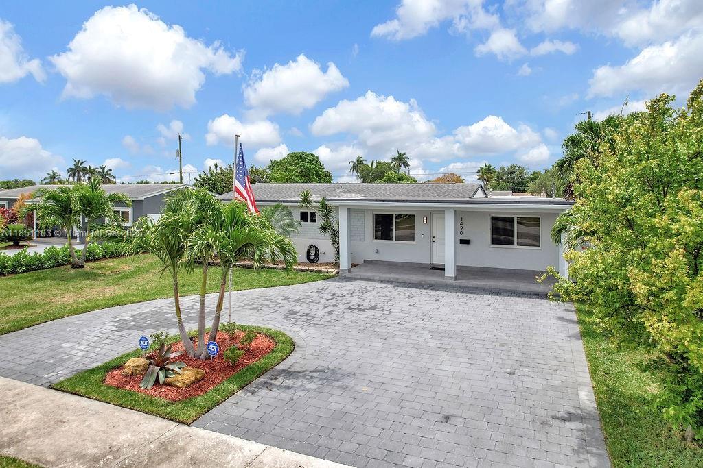 1420 NE 11th St 1420, Homestead, פלורידה 33033, ארצות הברית של אמריקה