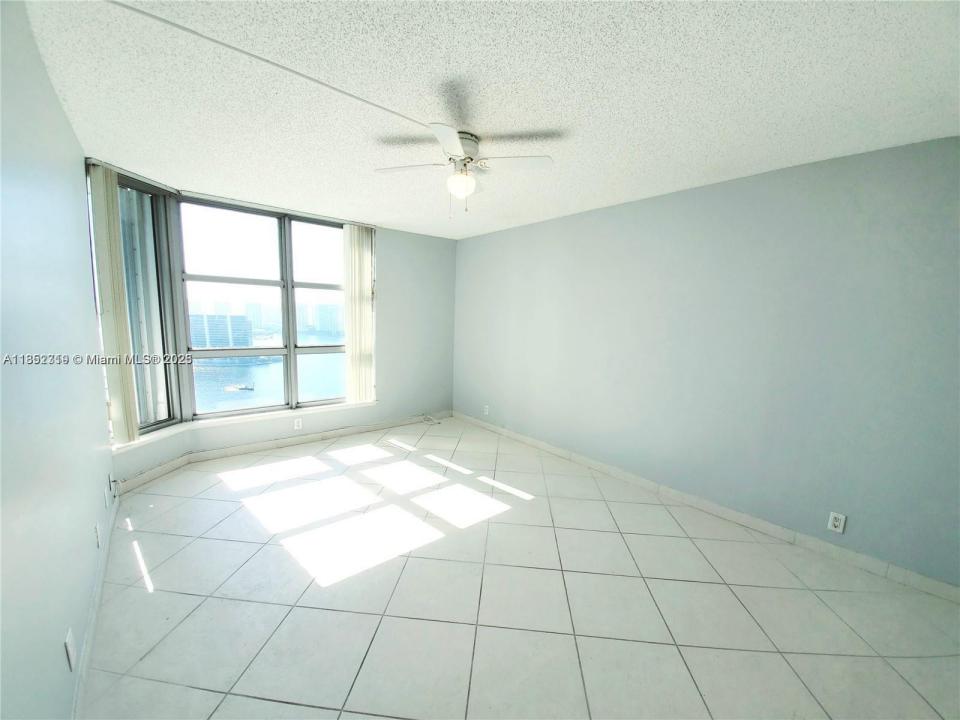 19101 NE 36th Ct 2604, Aventura, 佛罗里达州 33180, 美国