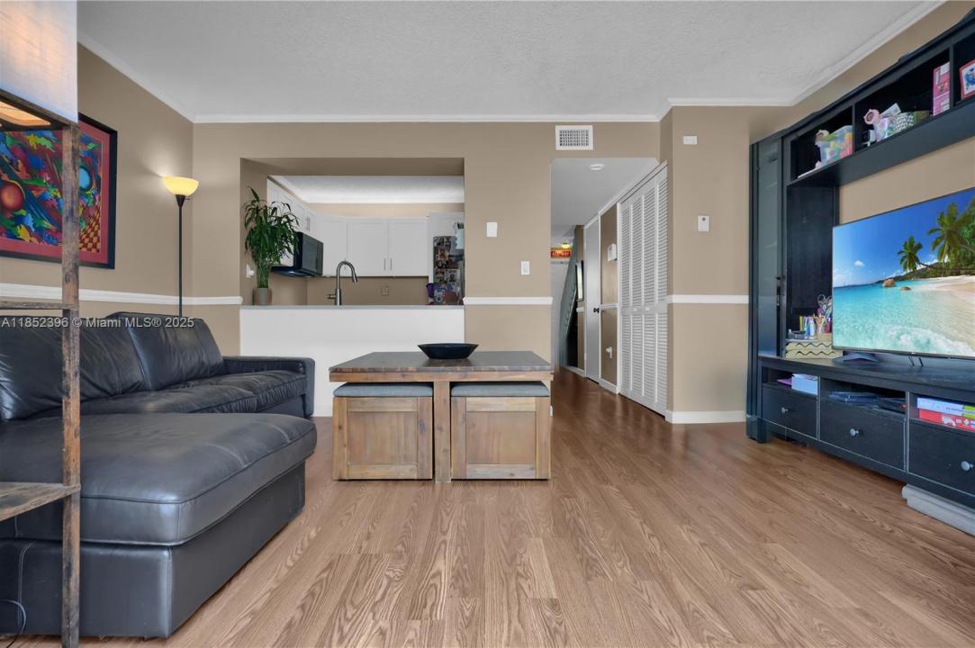 10194 SW 77th Ct, Miami, Florida 33156, HOA KỲ
