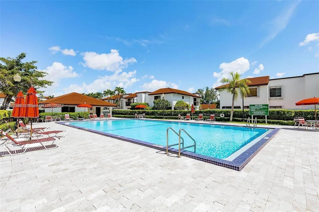 1461 SW 124th Ct D-13, Miami, 佛罗里达州 33184, 美国