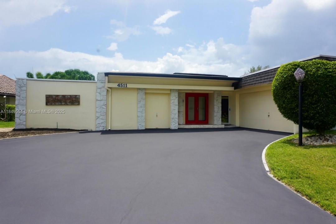 4511 King Palm Dr 0, Tamarac, 佛罗里达州 33319, 美国