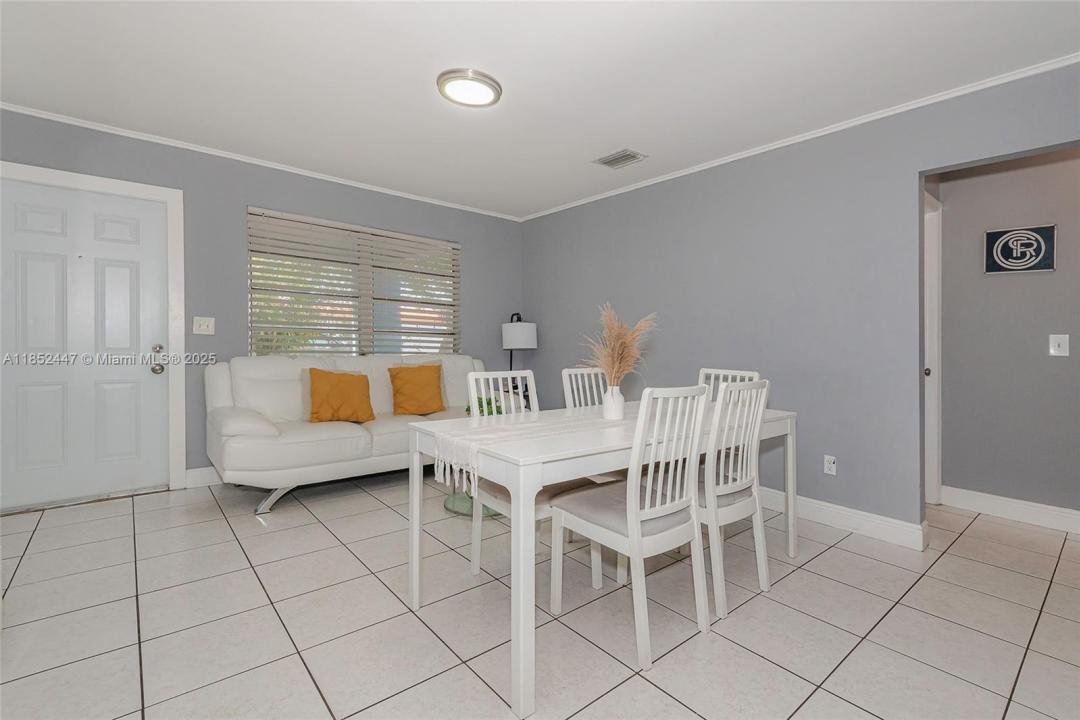 1521 NE 131st St, North Miami, Florida 33161