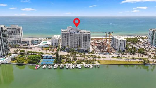 5401 Collins Ave 511, Miami Beach, Florida 33140, USA