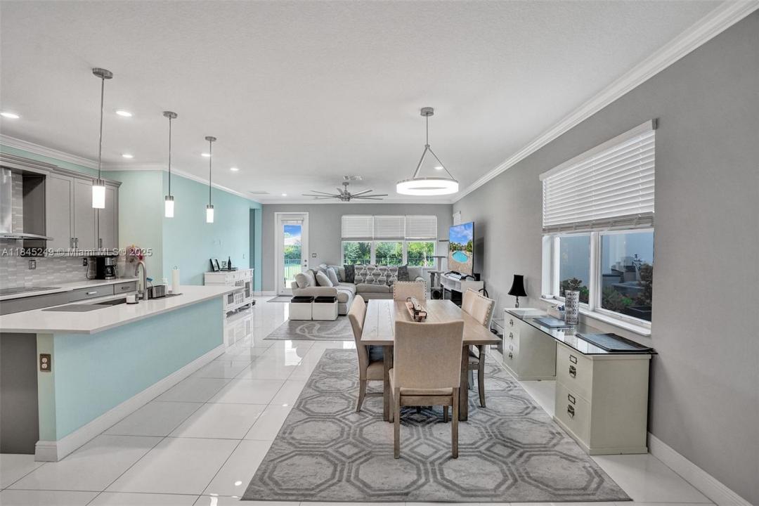 4206 Rosa Dr, Deerfield Beach, 佛羅里達州 33064, 美國