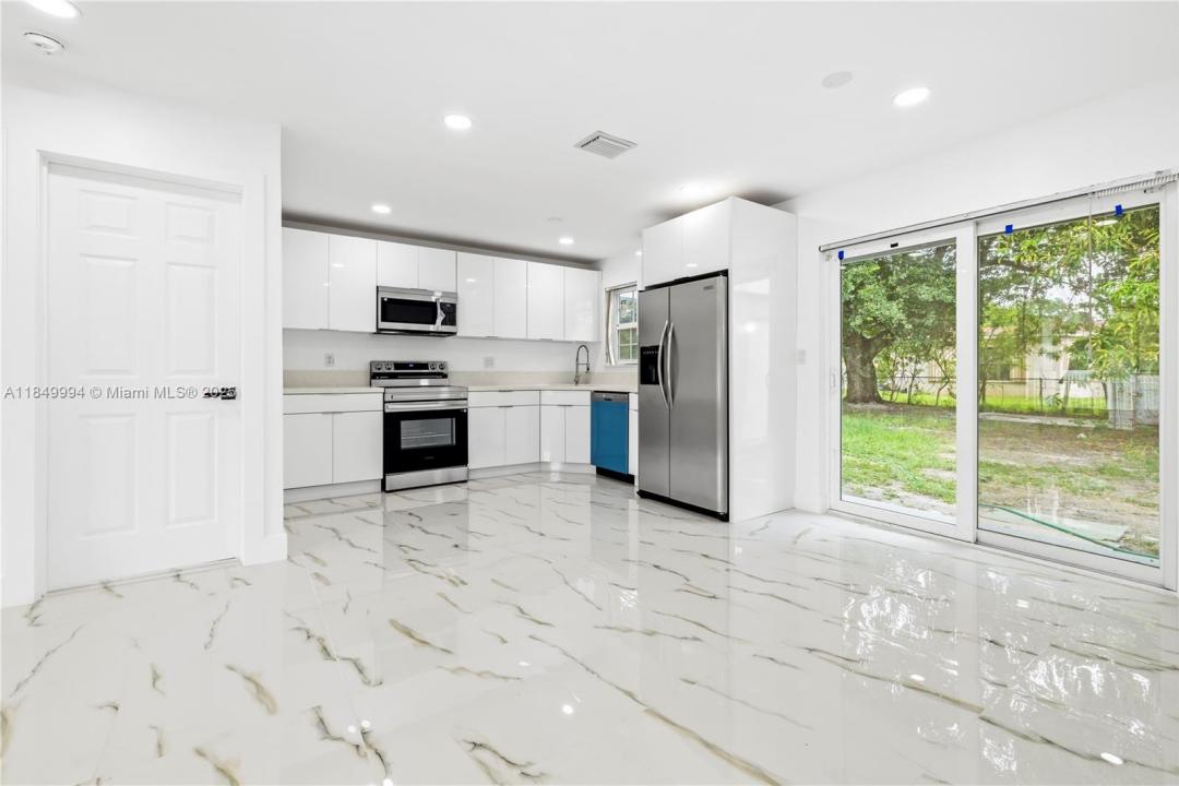 1465 NW 192nd Ter, Miami Gardens, Floride 33169, États-Unis