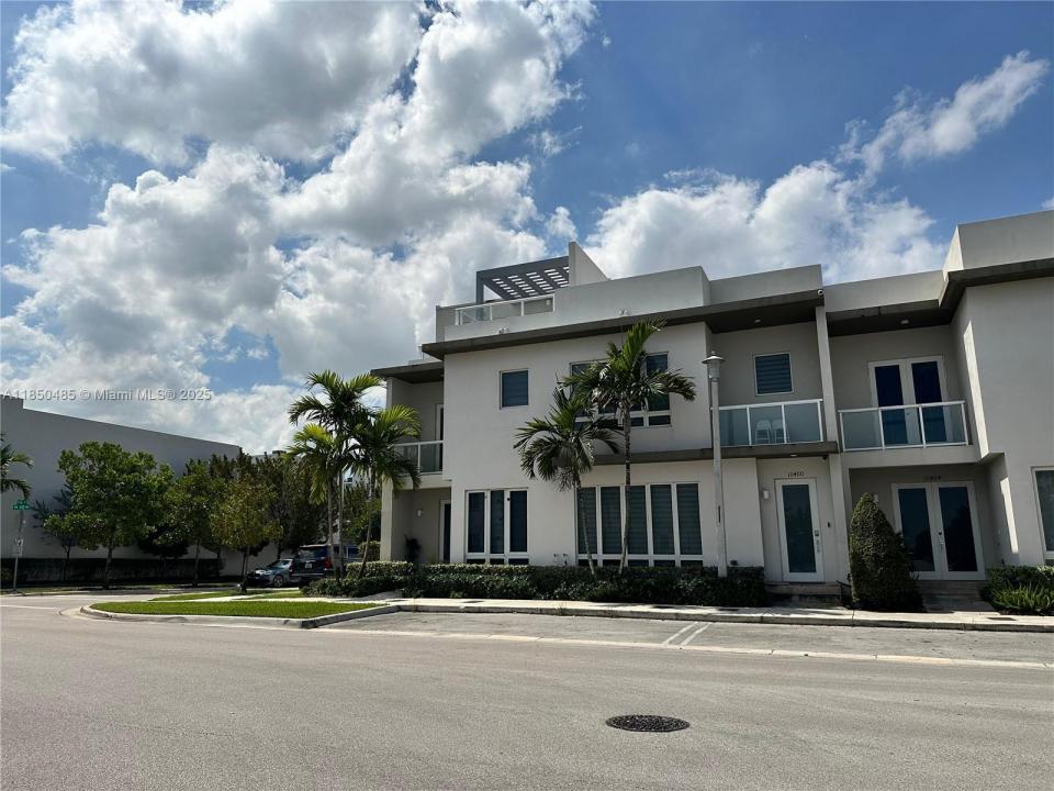 10362 NW 66th St, Doral, Flórida 33178, Estados Unidos