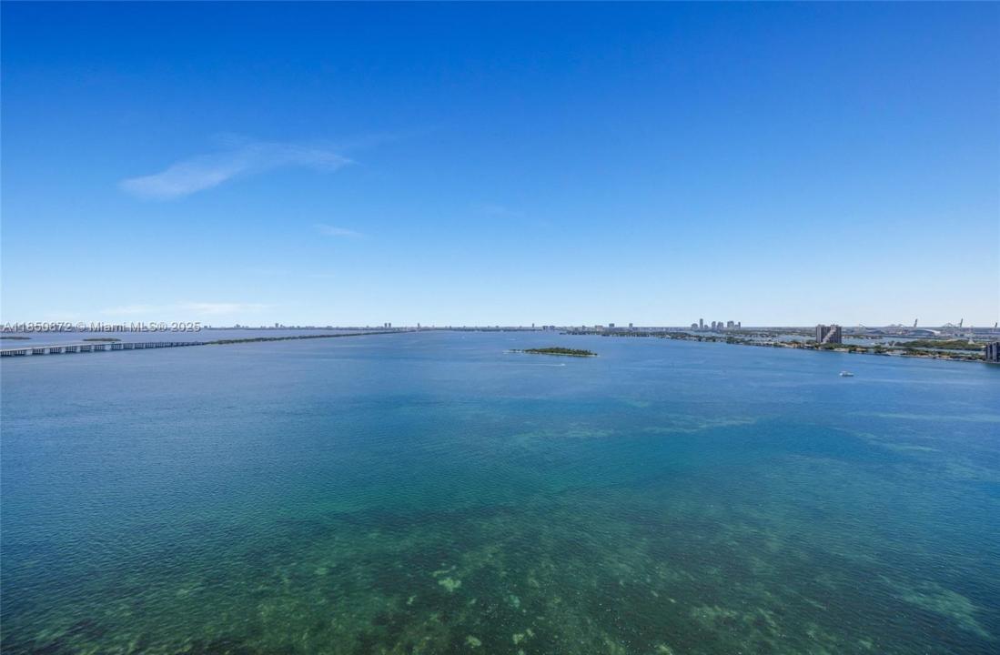 700 NE 24 Street 2306, Miami, Floride 33137, États-Unis