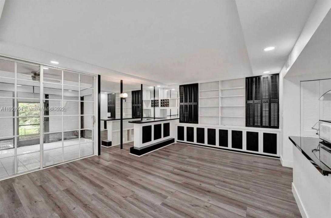 1001 Three Islands Blvd 28, Hallandale Beach, 佛罗里达州 33009, 美国