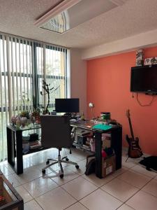 11780 SW 18th St 2, Miami, Florida 528-2, USA