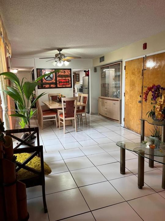11780 SW 18th St 2, Miami, Florida 528-2, Amerika Birleşik Devletleri