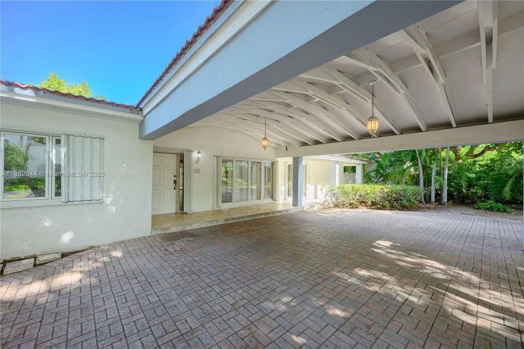 330 Pacific Rd, Key Biscayne, 佛罗里达州 33149, 美国