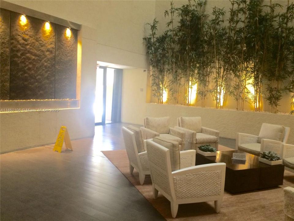 201 Crandon Blvd 120, Key Biscayne, Florida 33149, USA