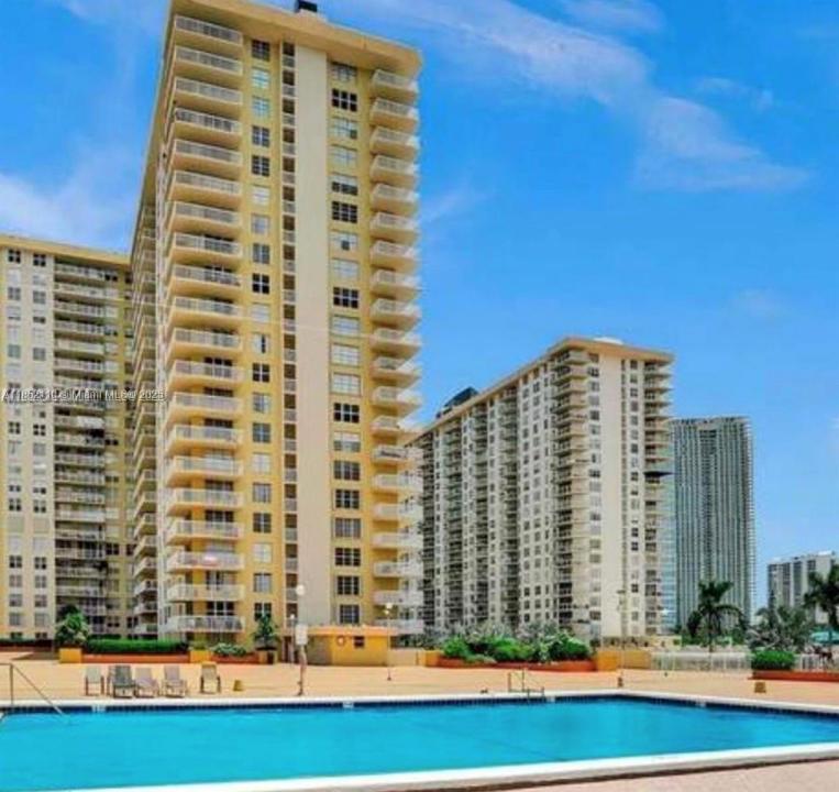 231 174th St 2020, Sunny Isles Beach, Florida 33160, Estados Unidos