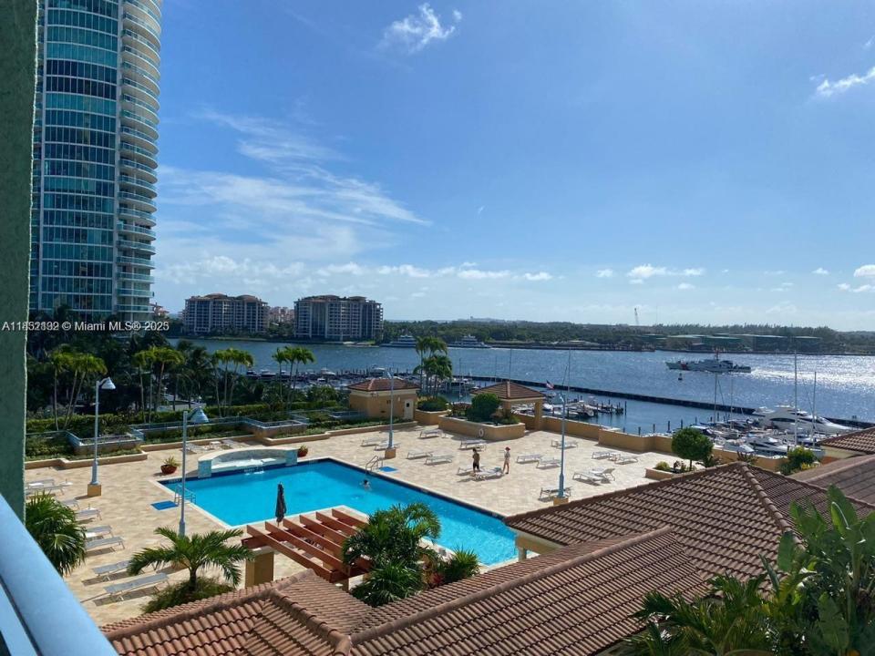 90 Alton Rd 908, Miami Beach, פלורידה 33139, ארצות הברית של אמריקה 