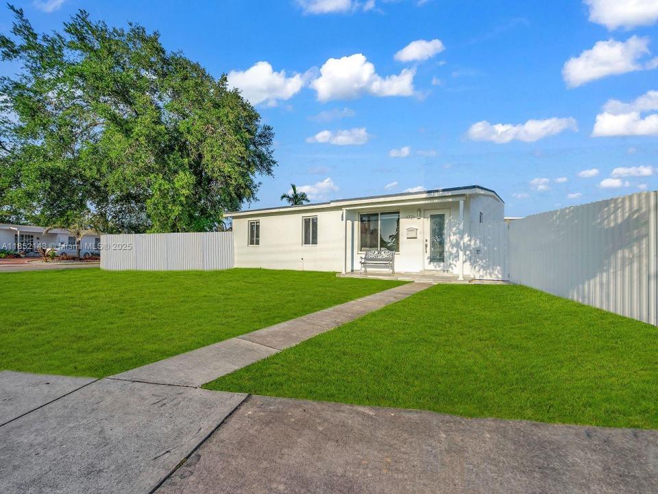 4721 SW 108th Ave, Miami, Florida 33165, Amerika Birleşik Devletleri