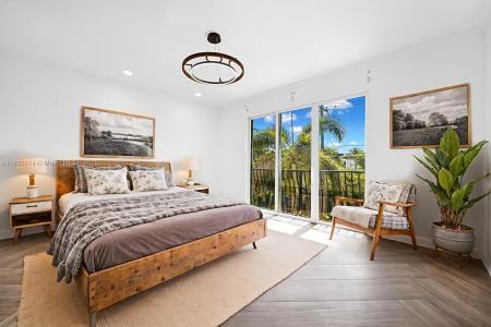 1139 NE 13th Ave 1139, Fort Lauderdale, Florida 33304, USA